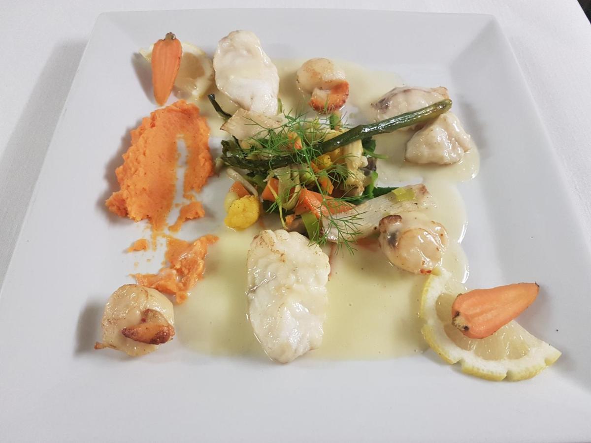 Hotel La Champagne Ardenne Cabourg Eksteriør billede